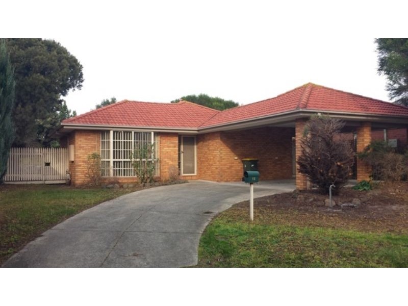15 Dairy Place, Skye VIC 3977