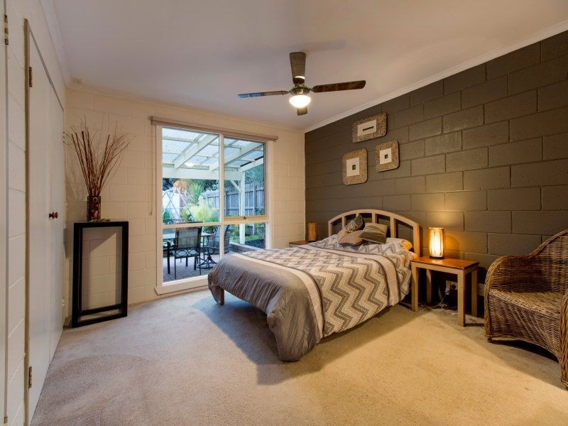 15 Elliott Street, Seaford VIC 3198