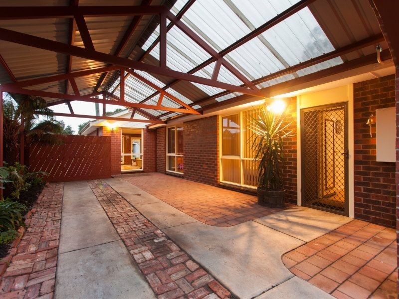 15 Elliott Street, Seaford VIC 3198