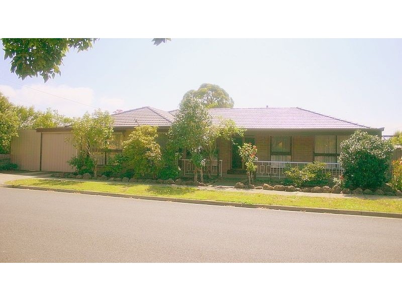 1 Minton Drive, Frankston VIC 3199