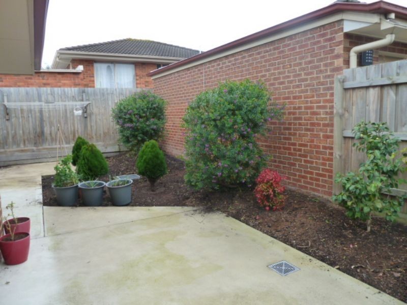 1/3 Athol Court, Langwarrin VIC 3910