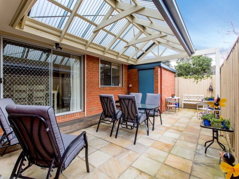 8 Yuille Street, Frankston VIC 3199