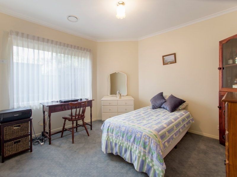 8 Yuille Street, Frankston VIC 3199