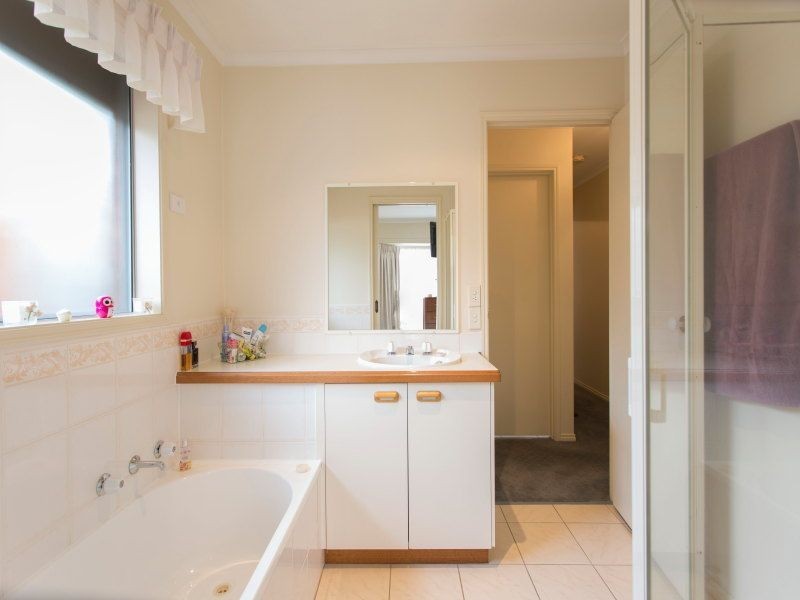8 Yuille Street, Frankston VIC 3199