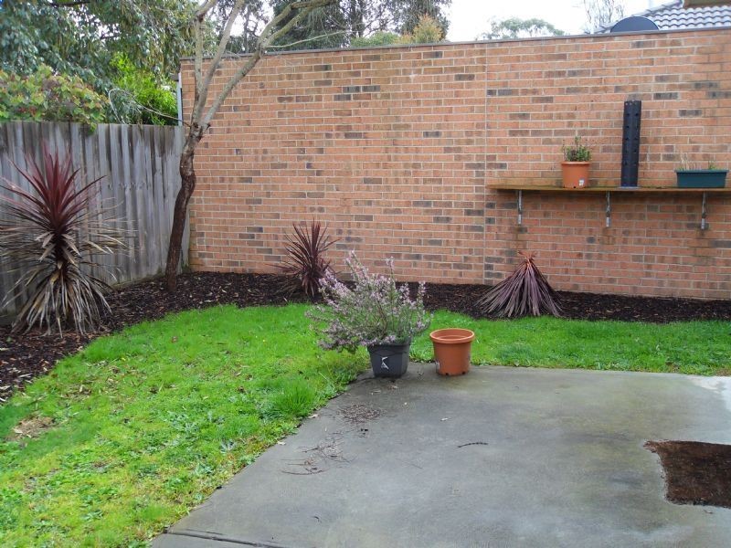 1/15 Larch Street, Langwarrin VIC 3910