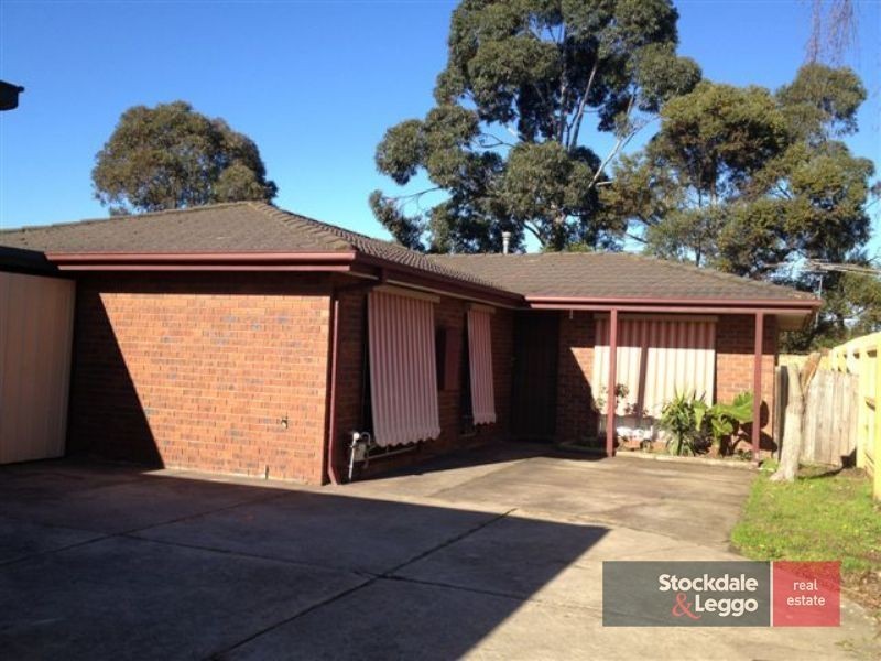 12B Darnley Drive, Skye VIC 3977