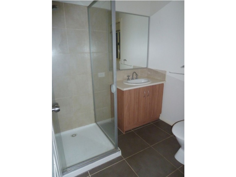 13 Hutchins Way, Skye VIC 3977