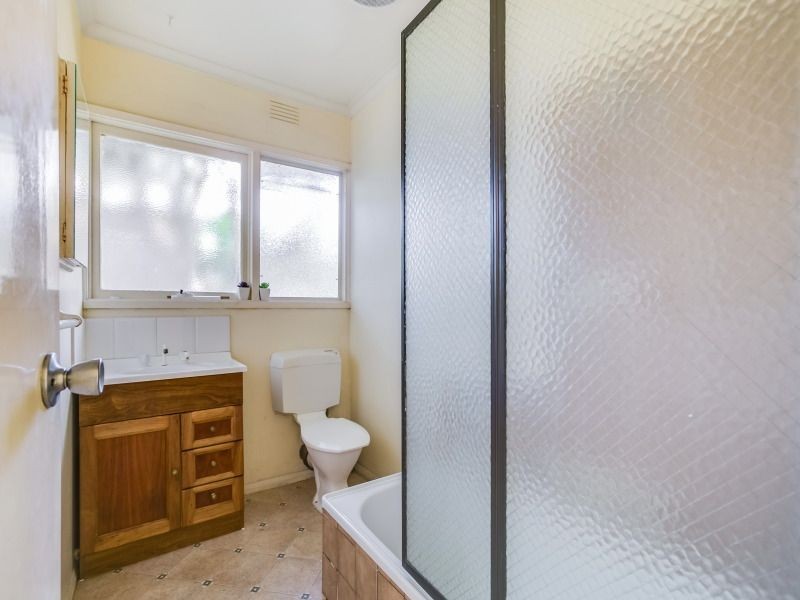 39 Meerlu Avenue, Frankston VIC 3199