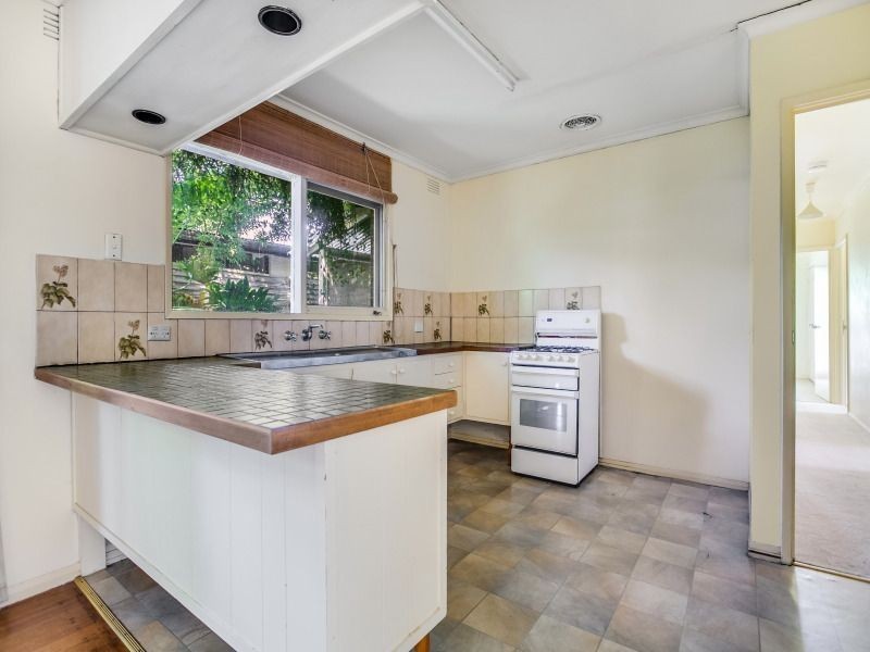 39 Meerlu Avenue, Frankston VIC 3199