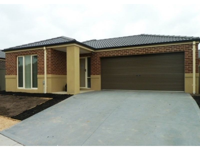 47 Southampton Drive, Langwarrin VIC 3910
