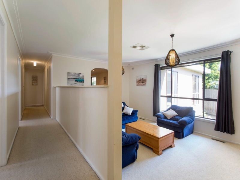 10 Melaleuca Court, Frankston VIC 3199