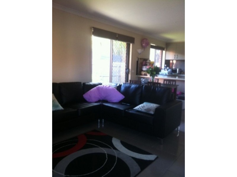 2/250 Heatherhill Road, Frankston VIC 3199