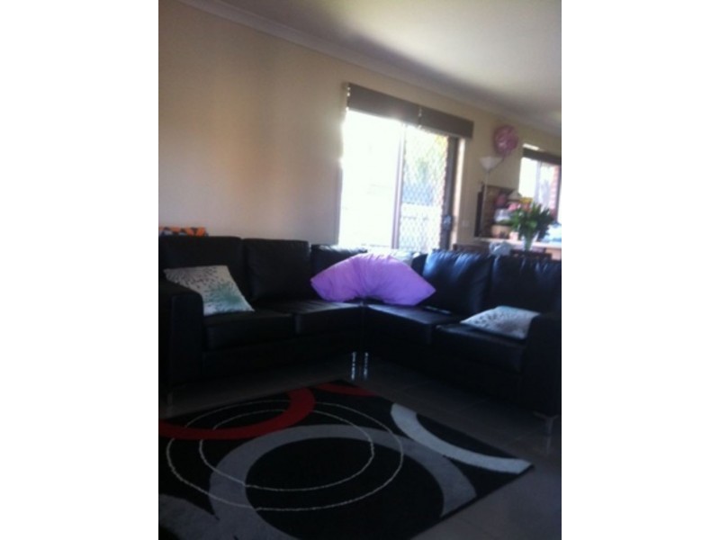 2/250 Heatherhill Road, Frankston VIC 3199