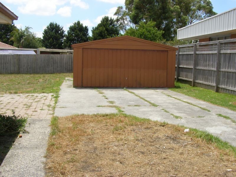 49 Lyrebird Drive, Carrum Downs VIC 3201