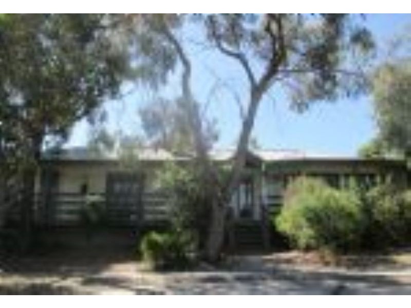 2 Meridian Court, Langwarrin VIC 3910