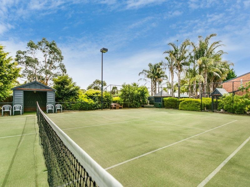 6 Tintern Court, Frankston South VIC 3199