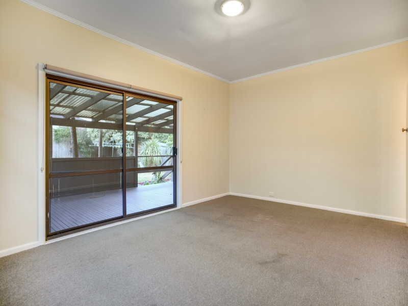 15 Baden Powell Drive, Frankston South VIC 3199