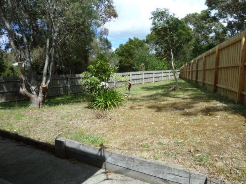 9/10 Lemnian Court, Langwarrin VIC 3910