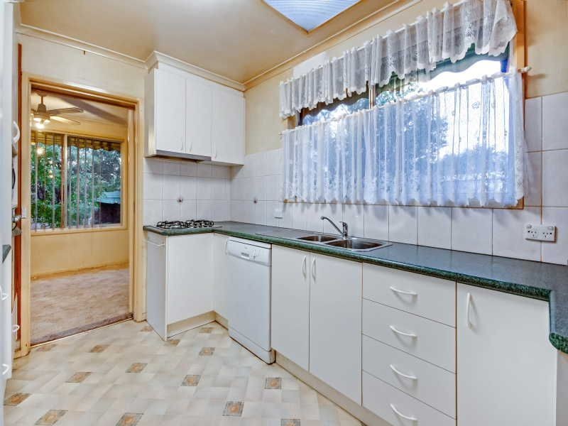 5 Digby Court, Frankston VIC 3199