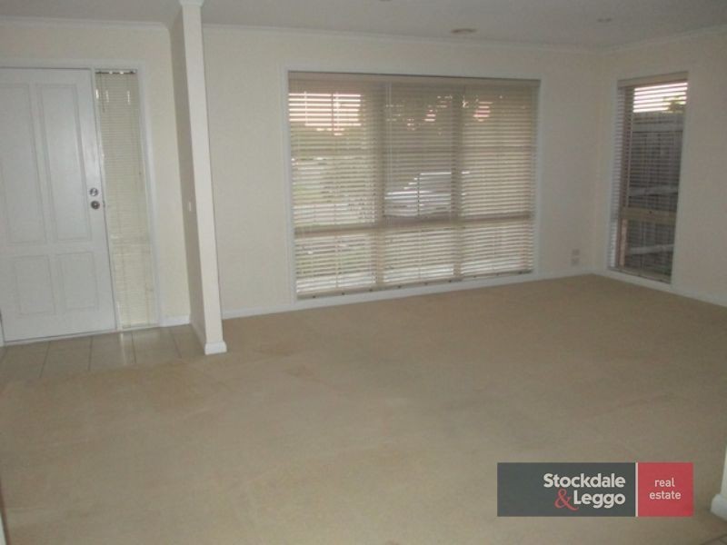 1/1 McDonald Street, Skye VIC 3977