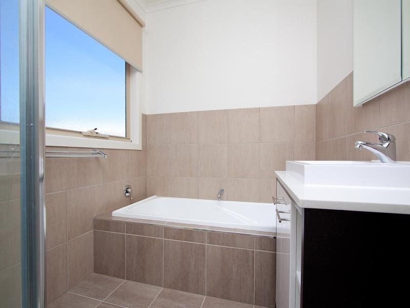 1/65 Hillcrest Road, Frankston VIC 3199