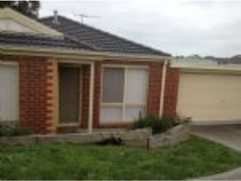 4/60 Sunnyvale Drive, Langwarrin VIC 3910