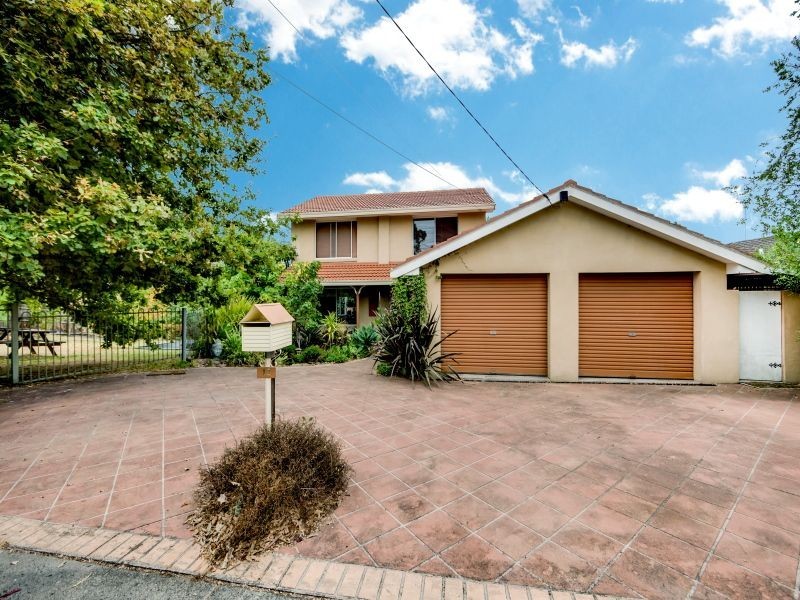 12-14 Gregory Avenue, Frankston South VIC 3199