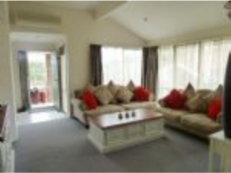 3 Richard Drive, Langwarrin VIC 3910