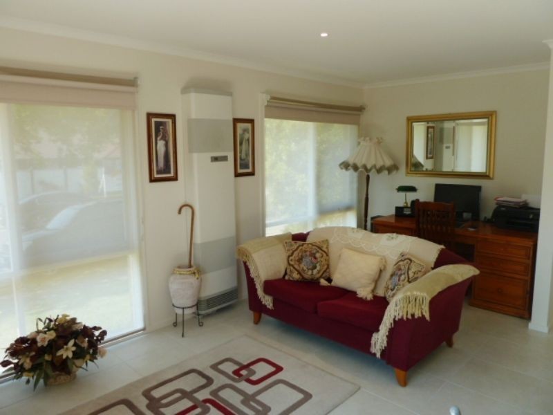 1/22 Dunn Crescent, Langwarrin VIC 3910