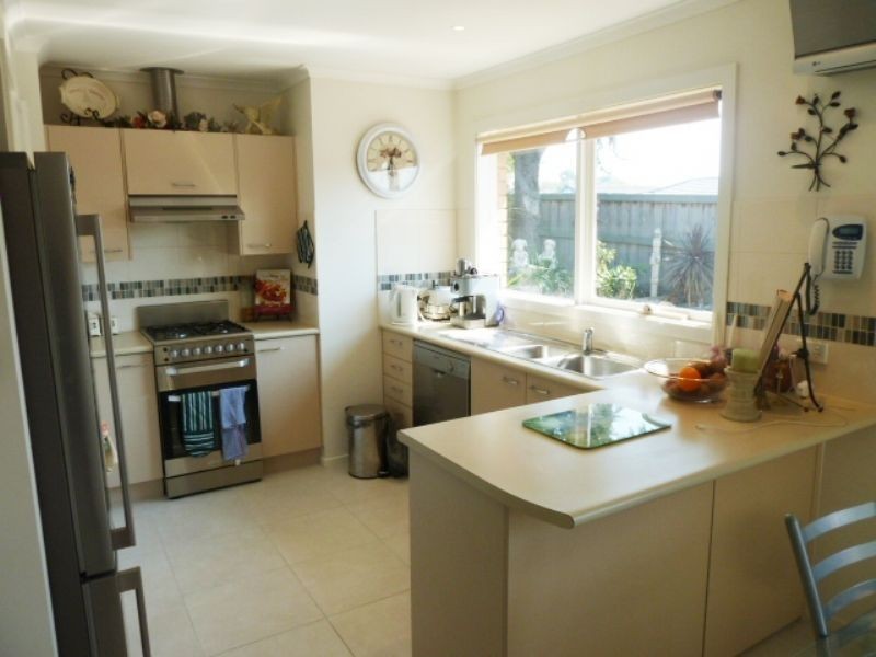 1/22 Dunn Crescent, Langwarrin VIC 3910