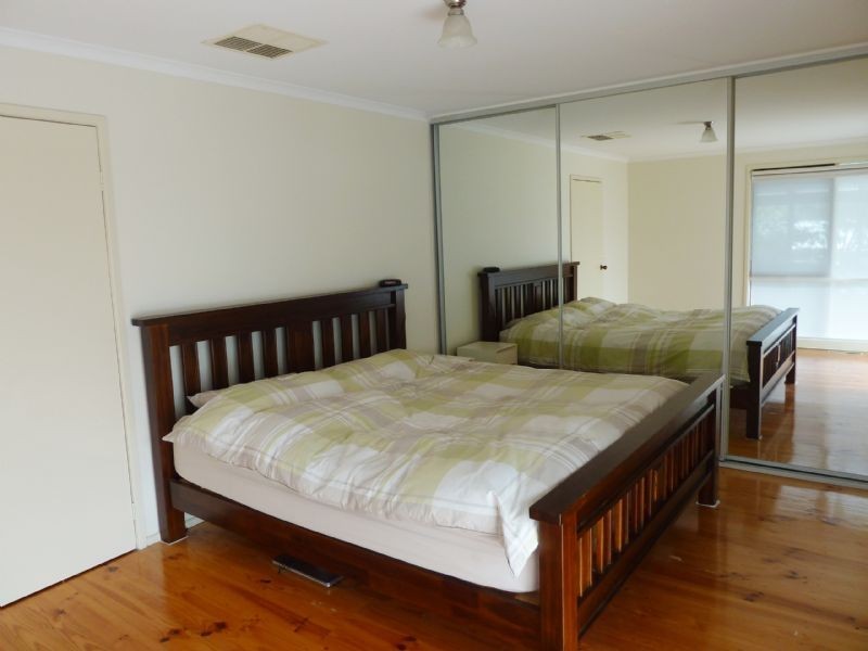 14 Warrin Rise, Langwarrin VIC 3910