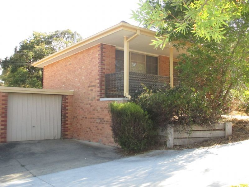 8/10 Lemnian Court, Langwarrin VIC 3910