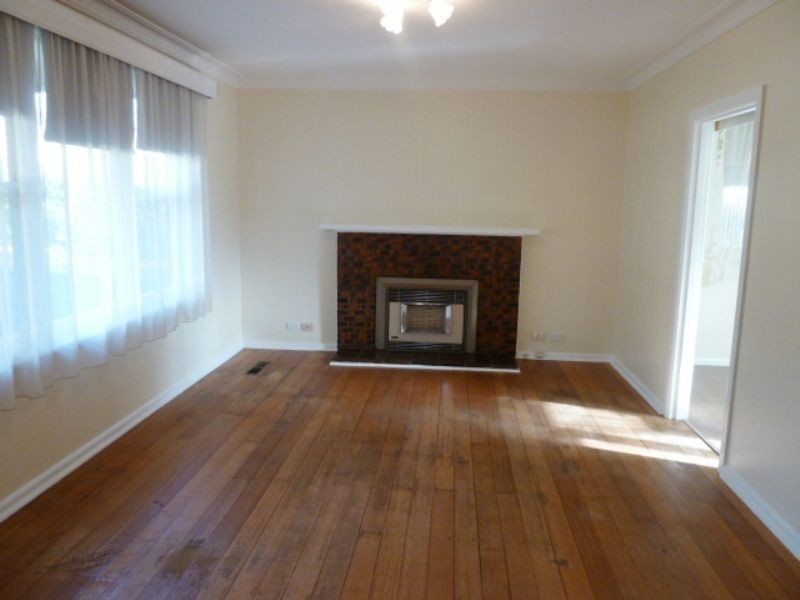 11 Woorilla Court, Frankston VIC 3199