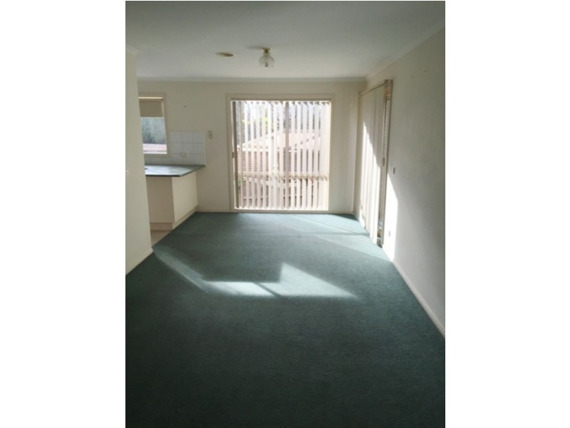 2/6 Claire Court, Langwarrin VIC 3910