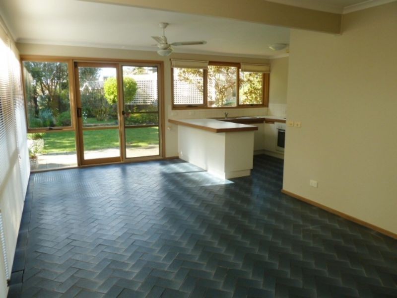 10 Danielle Court, Langwarrin VIC 3910