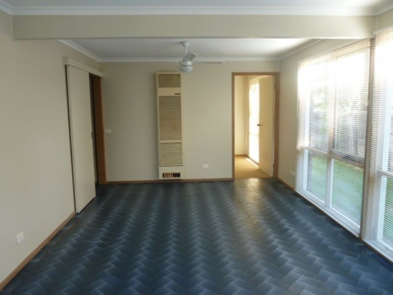 10 Danielle Court, Langwarrin VIC 3910