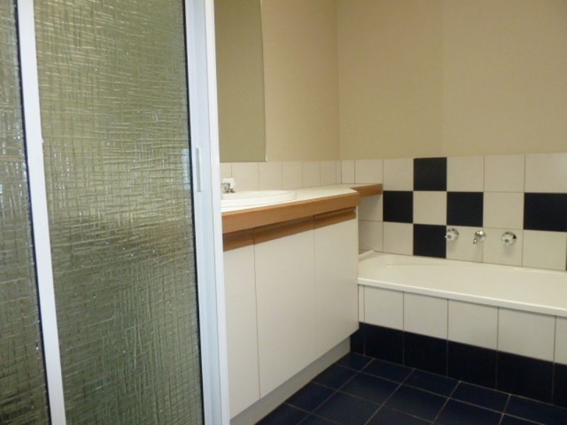 10 Danielle Court, Langwarrin VIC 3910