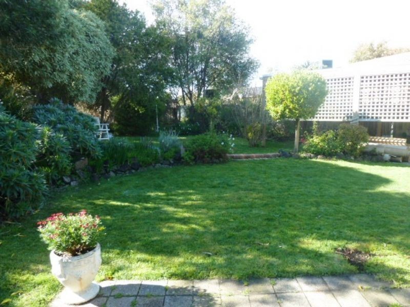 10 Danielle Court, Langwarrin VIC 3910