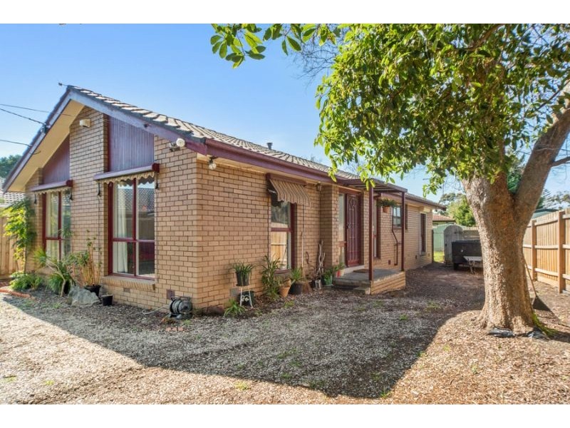 12 Sussex Crescent, Seaford VIC 3198