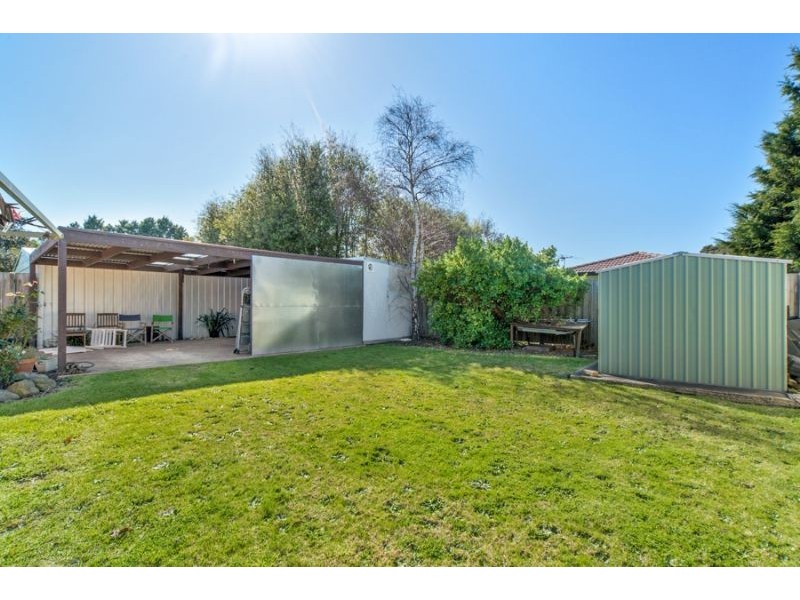 12 Sussex Crescent, Seaford VIC 3198