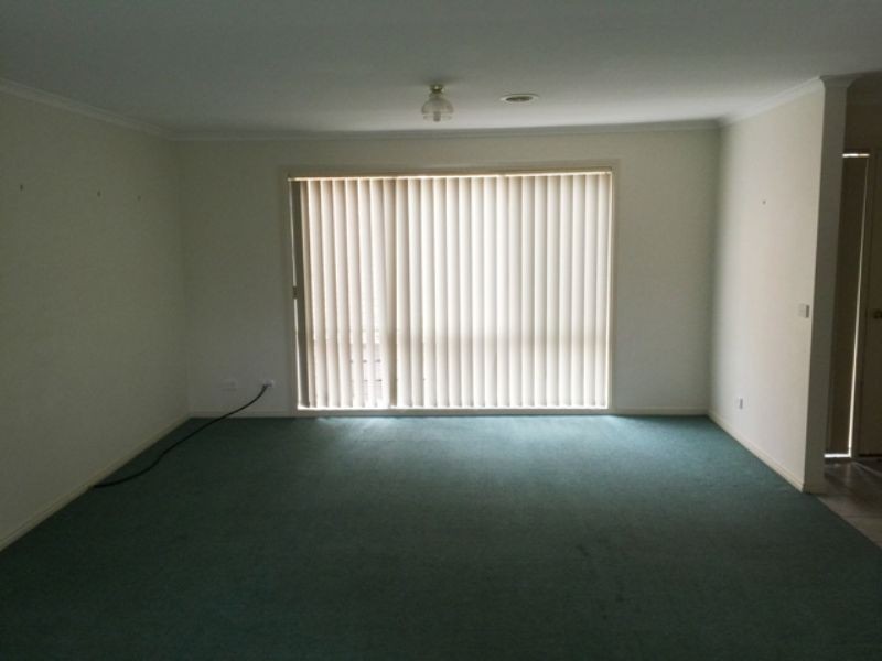 2/6 Claire Court, Langwarrin VIC 3910