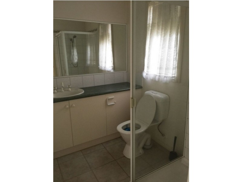 2/6 Claire Court, Langwarrin VIC 3910