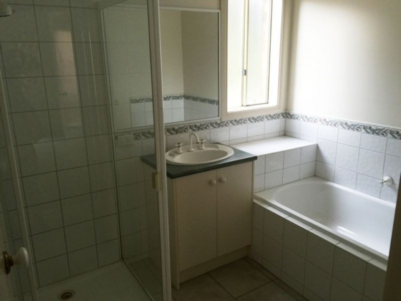 2/6 Claire Court, Langwarrin VIC 3910