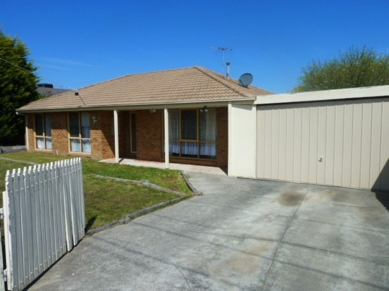 130 Clarendon Drive, Somerville VIC 3912
