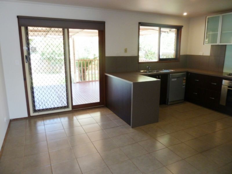 130 Clarendon Drive, Somerville VIC 3912