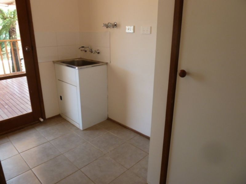 130 Clarendon Drive, Somerville VIC 3912