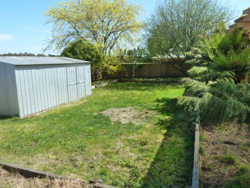 130 Clarendon Drive, Somerville VIC 3912