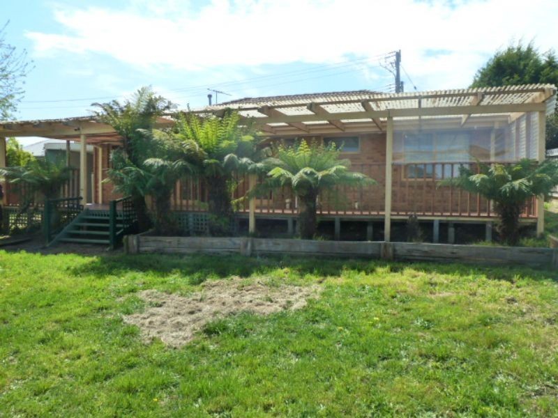 130 Clarendon Drive, Somerville VIC 3912