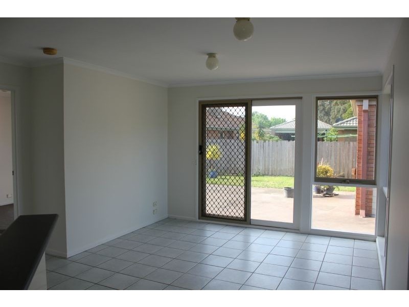 13 Bluegrass Walk, Frankston VIC 3199