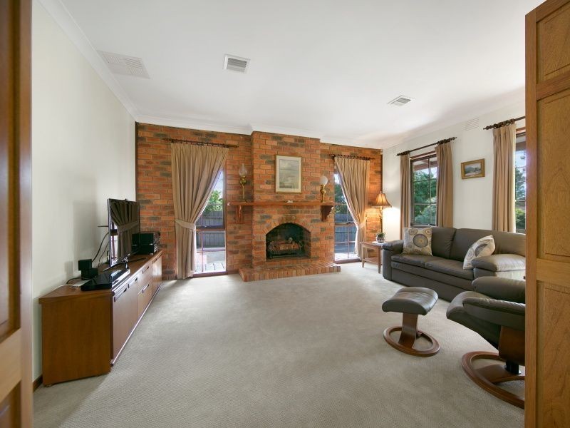 3 Elm Grove, Langwarrin VIC 3910